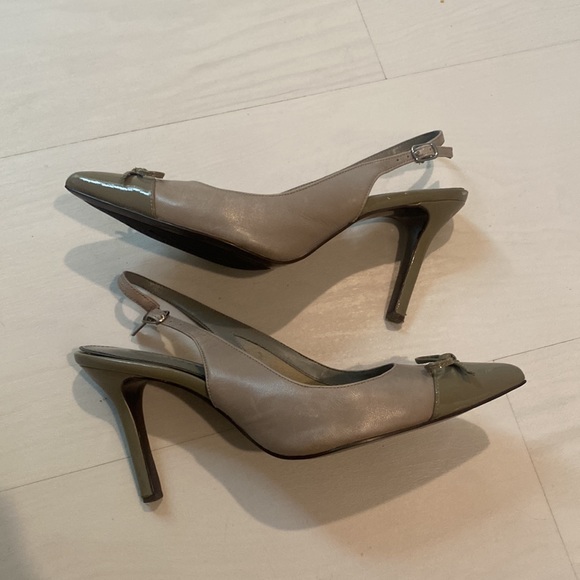 Lauren Ralph Lauren Grey 2 Tone Sling Heels 6.5M - Picture 2 of 8